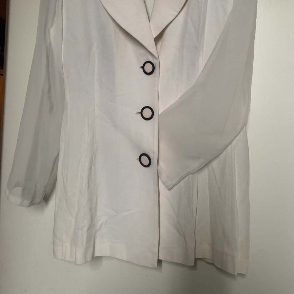 Jacket - LoriAnn - Picture 2 of 4